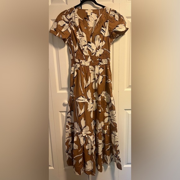 Cynthia Rowley Dresses & Skirts - Women's Cynthia Rowley Brown Floral Short Sleeved Maxi Dress
